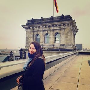 Meet your Posher, Megan